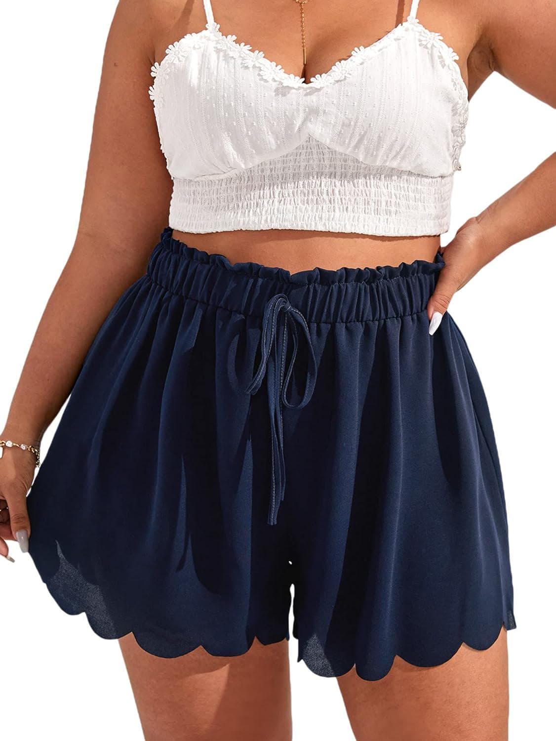 MakeMeChic Women’s Plus Size Elastic Waist Scallop Trim Flowy Wide Leg Shorts